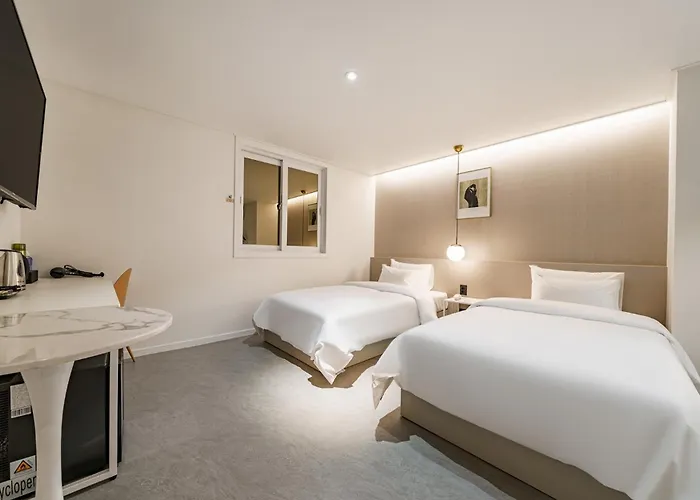 Hotel Gwangalli Yam *