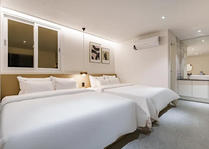 Gwangalli Yam Hotel