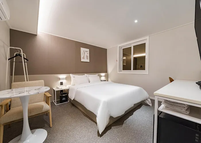 Gwangalli Yam Hotel Busan