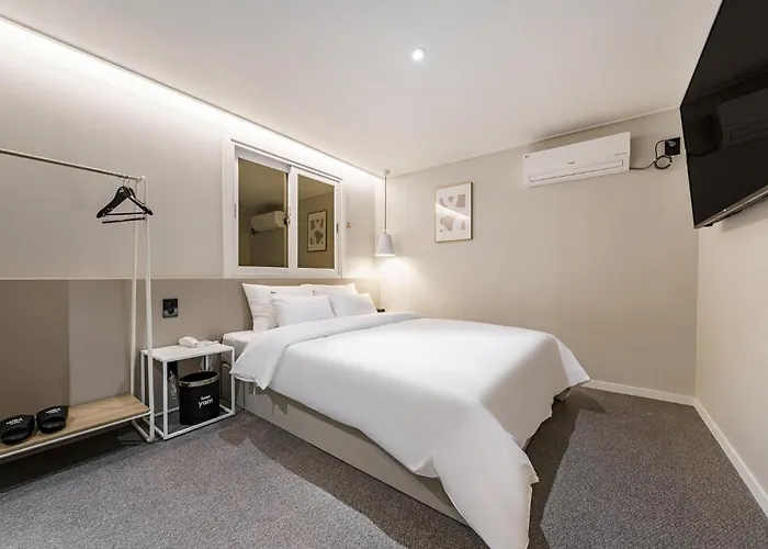 Hotel Gwangalli Yam *